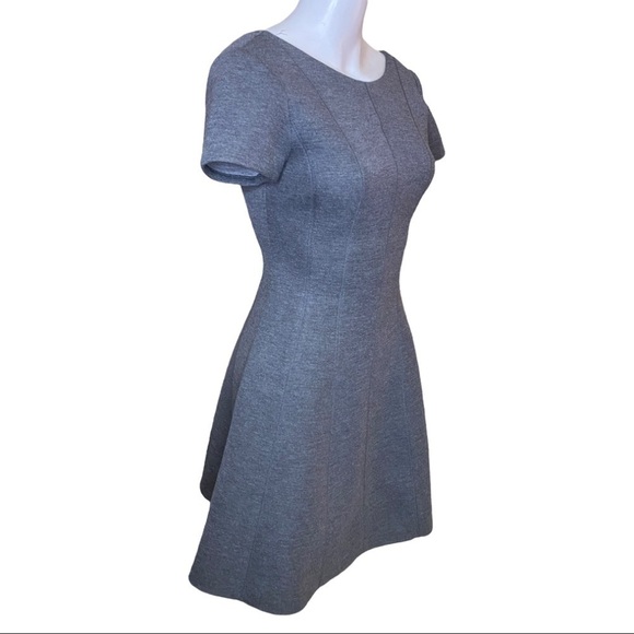 Banana Republic Grey Dress Scuba Skater Size 0 - Picture 2 of 9